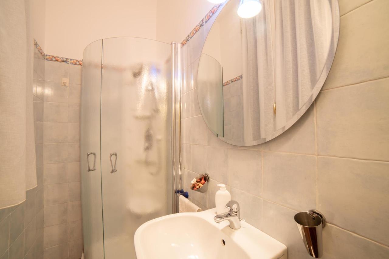 Corte Degli Estensi, Romantica Mansardina Ferrara Exterior foto